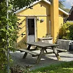 Cozy Little House In The Countryside ヴィラ