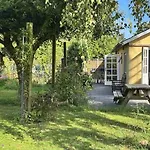 Cozy Little House In The Countryside *